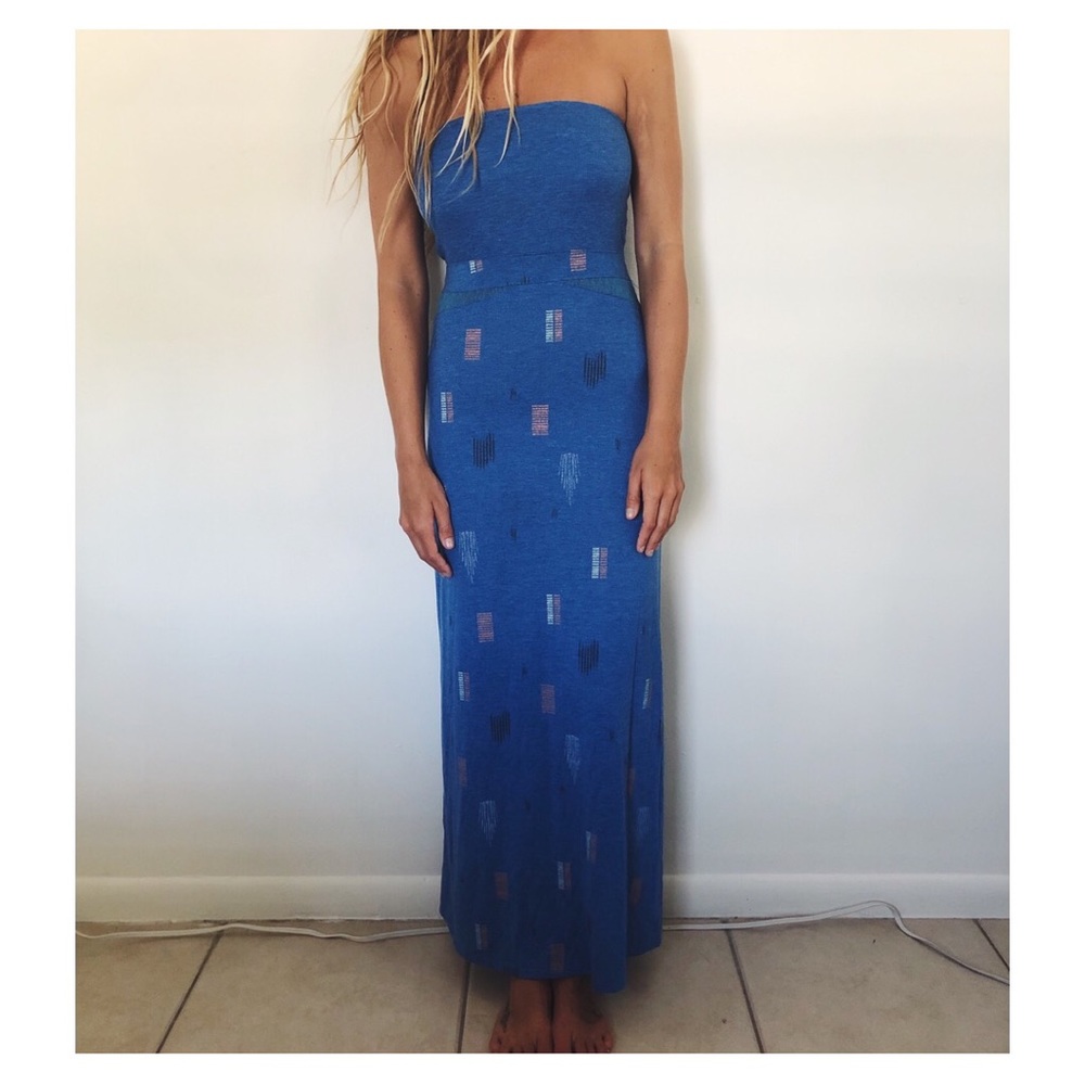 Hurley Strapless Patterned Dress